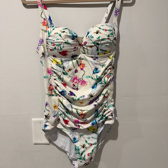 Betsey Johnson White Floral Bees 1 Piece Swimsuit Lined M - Picture 1 of 4